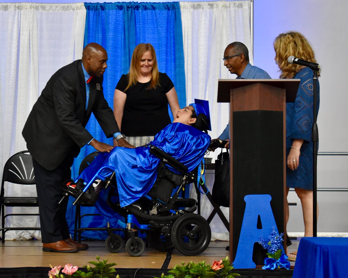 Dr. Michael Maclin tweet media