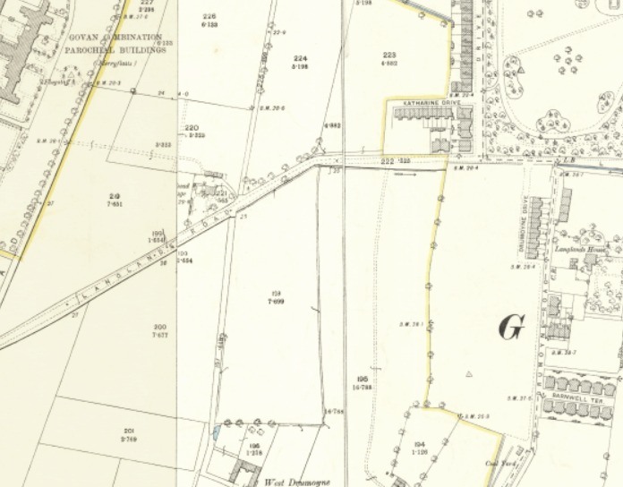 #celticawaygrounds

On 16 September 1893, the Bhoys went to Govan to play a Glasgow Cup tie.

Celtic faced Linthouse at Langlands Park, with the green-and-white stripes winning 2-1.

#celtic #celticfc