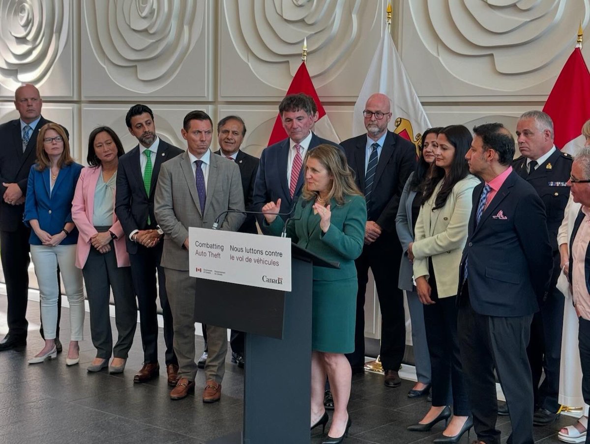 shafqatalimp's tweet image. The government has launched the National Action Plan on Auto Theft, targeting organized crime with new, tougher charges. This plan aims to stop auto theft and other crimes, ensuring our communities are safe to live, work, and raise families. #SafetyFirst #CommunityProtection