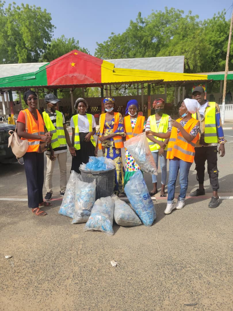 HumanityPurpose's tweet photo. #Maroua
L'Association #SahelDev qui assure le lead de la section #Environnement, #Santé & #Protection du réseau #HumanityPurpose, a organisé le ce #20mai2024 un #CleanUp qui a permis de mettre la propreté sur la place des fêtes après le défilé.
@civic_watch @CIVICUSalliance https://t.co/z8FSHrD0TH