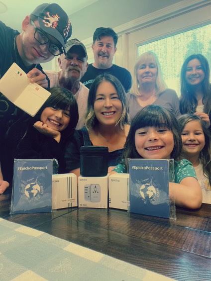 debbi_erickson's tweet image. Thanks to @tryazon and @epickatech we were able to try some travel adapters - getting ready for summer travels! #epicka #tryazon #traveladapter #epickaPassport