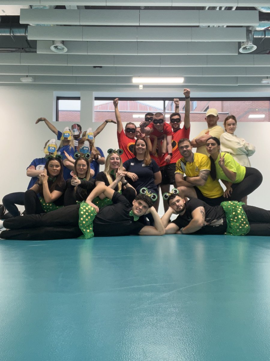 Cara_Lamb1's tweet photo. Final recall day with #TeamPE 23-24. Proud to be a small part of your journey, watching you grow.  You have all accomplished so much. The future of PE is bright. Thank you for my gifts/card. Too kind! 🥰 https://t.co/7voQpwqc4o