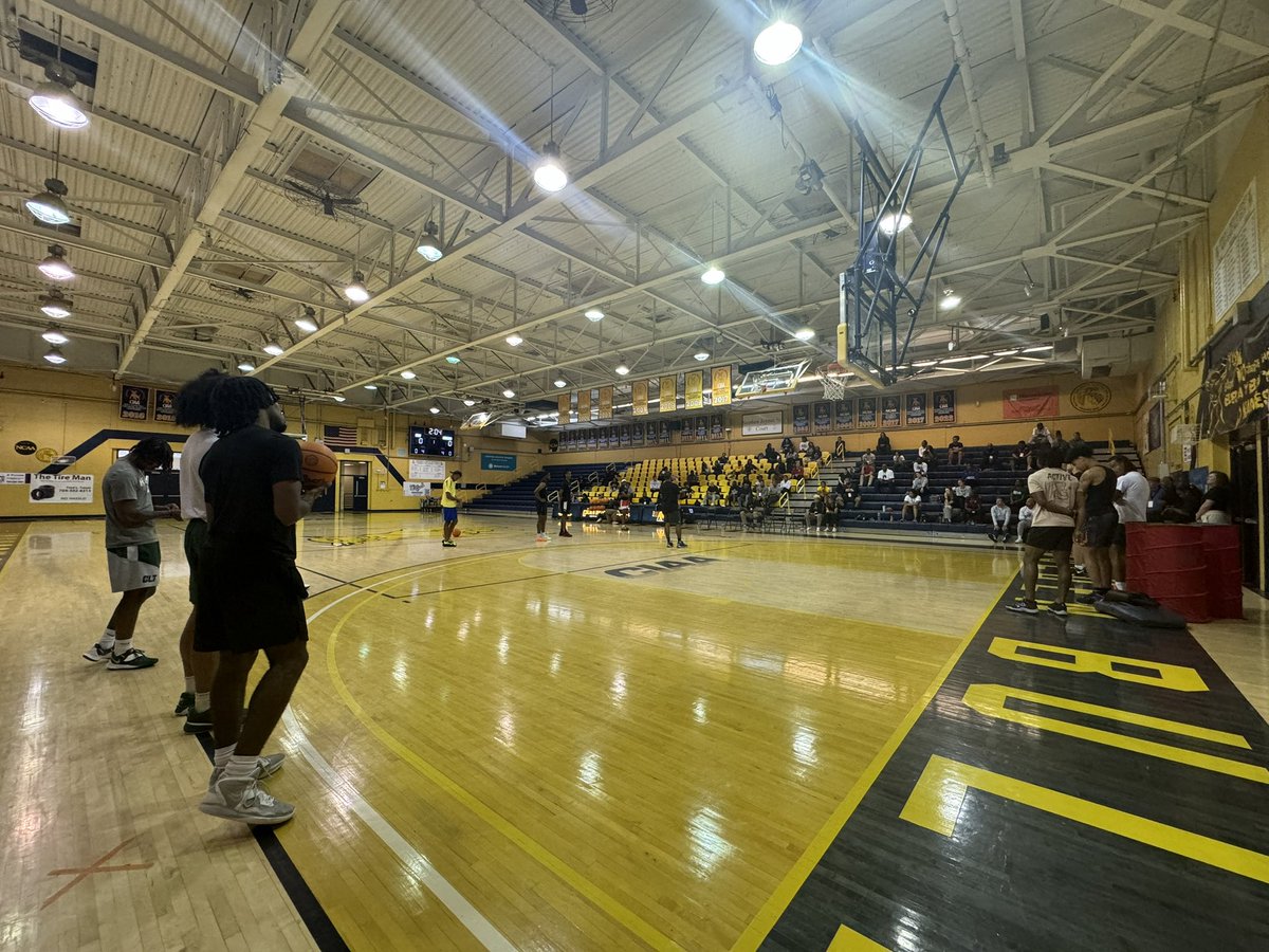 A Step Up, Inc. tweet media