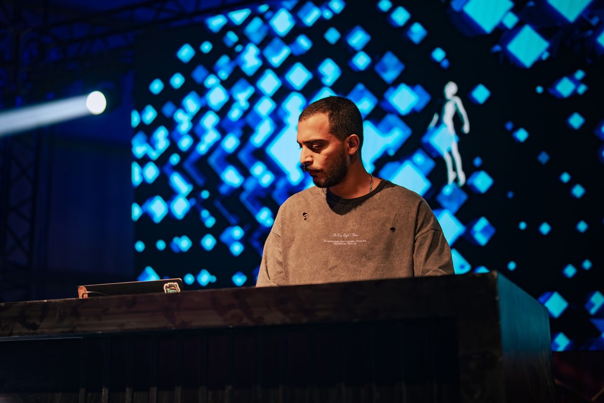 glesportsme's tweet image. بنشكركم من قلبنا يا أحلى جيمرز على حضوركم اللي نورنا في Red Bull Login 🙌

 بجد من غيركم ماكنش هيبقى بنفس الحماس والروعة دي. 🎮 

أنتم السبب إن الحدث كان ناجح كده! مستنينكم في الأحداث الجاية.

#RedBullLogin #GamersLounge #GameOn #ThankYou #GamingCommunity