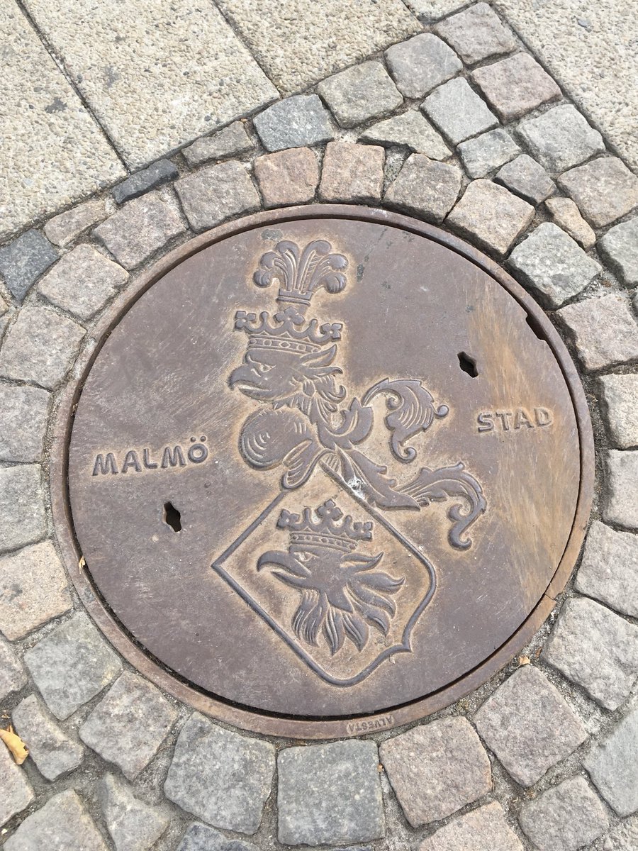 Bit late in the day for #ManholeCoverMonday but I was just browsing through my pictures looking for something else when I found this tasty specimen from Malmö in Sweden. Was there a couple of years back on a jolly organised by a local ferry company 😺