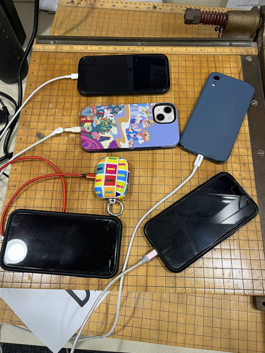 LMS_United's tweet photo. When proctoring, Ss know I charge their devices. They aren’t nearly as annoyed giving them up while taking tests in the LC. https://t.co/dgJZYcvXij