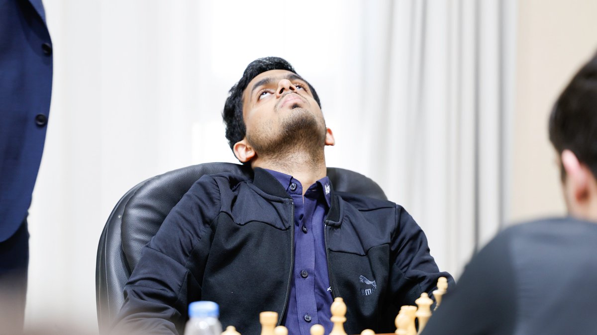 NihalSarinNews's tweet image. #SharjahMasters Round 7
Nihal lost his game against GM Shamsiddin Vokhidov with the black pieces. Nihal chose to play the aggressive Modern Defense, but Vokhidov&apos;s vigilant play never gave black a chance to get going.
Nihal is back to 50% score with 2 rounds to go!