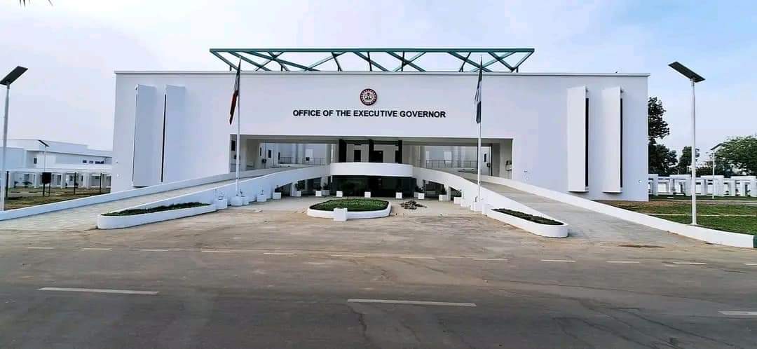 GombeHand's tweet photo. PICTURES: Newly built Bauchi State Government House by Gov Bala Muhammad administration. https://t.co/Xh0oyTqyaK