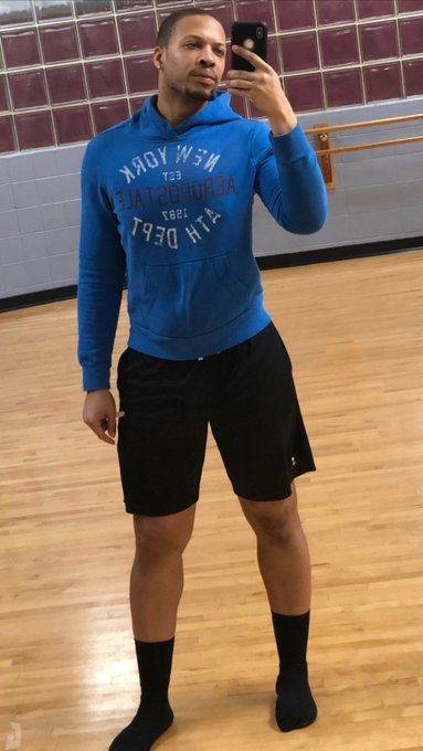 Watch Merman King Triton 🧜🏼‍♂️'s leaked NSFW photo on TwXstars