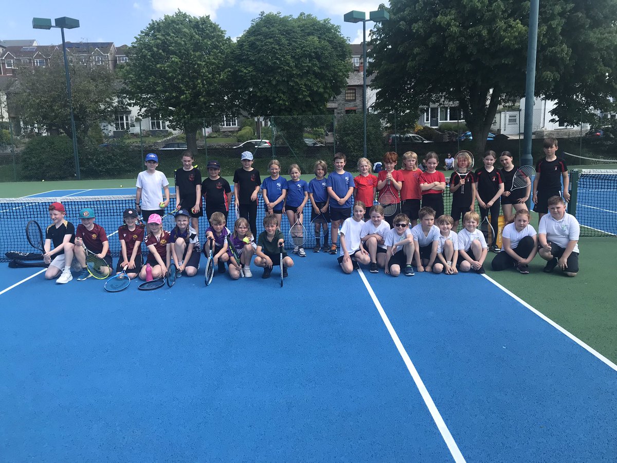 Our year 4’s tennis team attended cluster tennis festival today, 8 teams took part and we finished runners up. Great to see the community links  with Wadebridge Tennis Club and @_JustTennis_ Thomas going from strength to strength. @YouthSportTrust @AspireAcademies  #active #fun