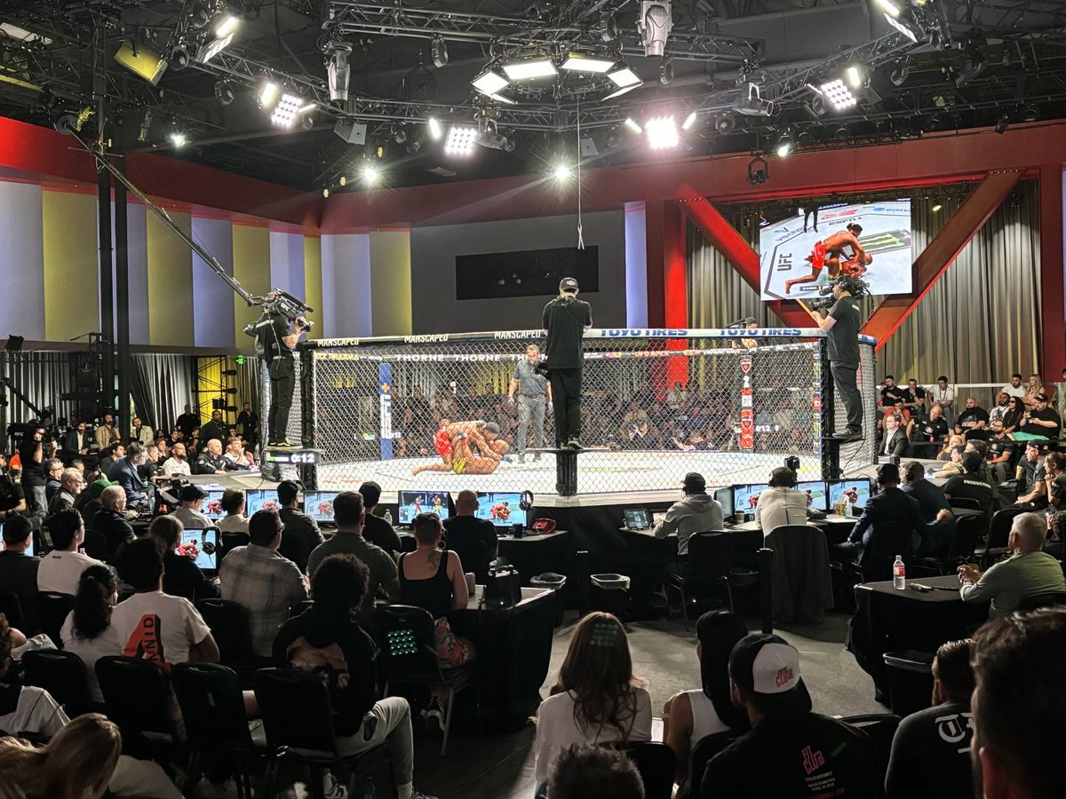 I had the privilege of going to @UFC Fight Night @ UFC Apex on Saturday & visiting w/ former bosses & colleagues. I made a point of thanking each of them for refusing to bow down to fear in 2020. UFC does not get nearly enough credit for the role it played in ending lockdowns.