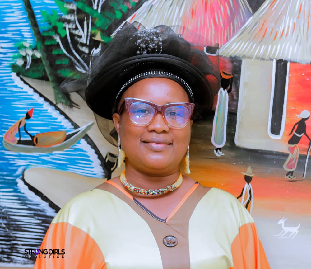 StrongEvolution's tweet photo. Today is International Human Resources Day and we are celebrating our guest speaker at the Relaunch of Evolving Campaign!

Mrs. Lois Eunice Mustapha is a  Human Resource and Public Service expert that has worked in the public service for over twenty-five years. 

#SaloneX https://t.co/vEa3THSs8O