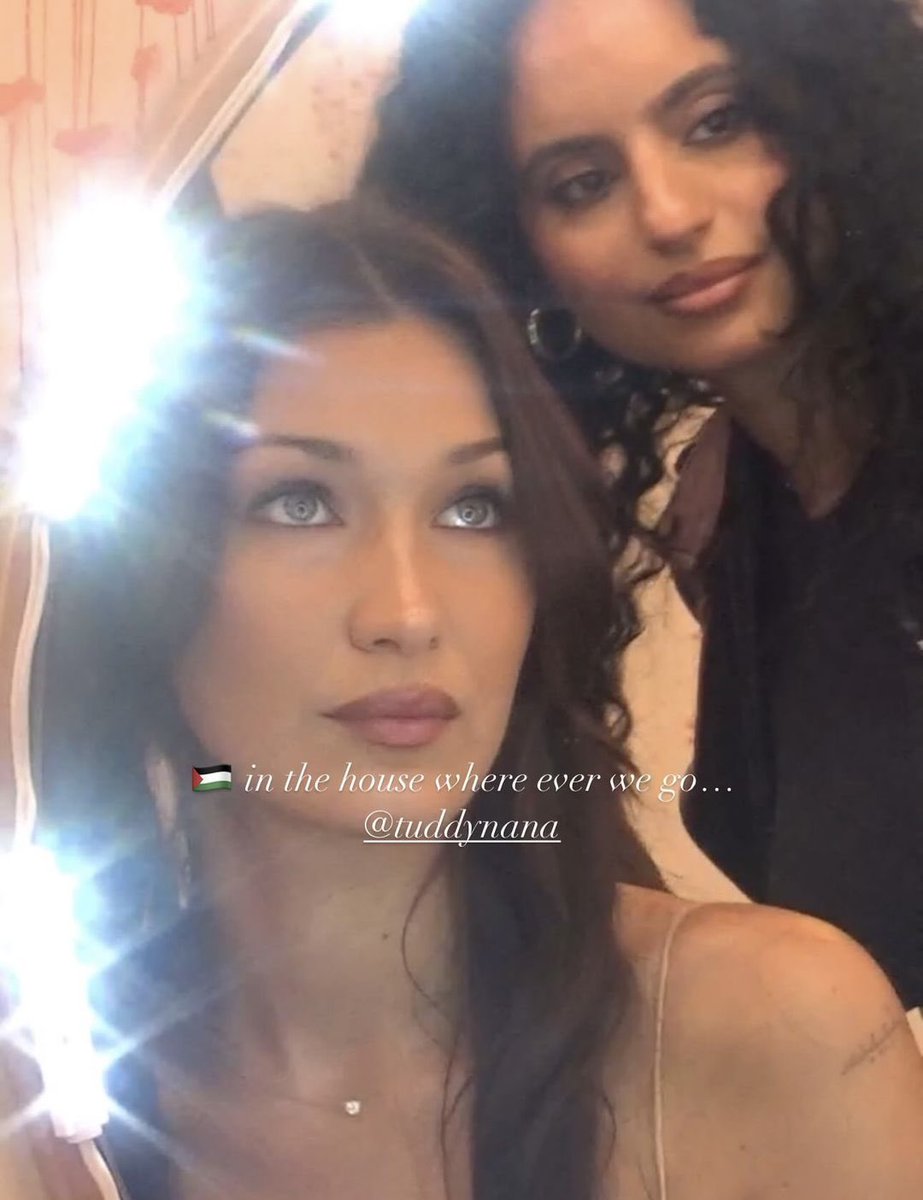 saintdoII's tweet image. her makeup has been so neat and seems to give her a different kind of glow lately so I just checked and she’s hired the palestinian makeup artist nadia tayeh as her new full time mua 🫶🏼