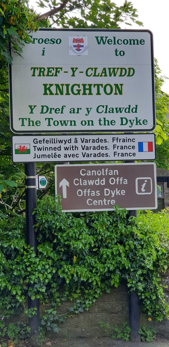 chrisjay tweet media