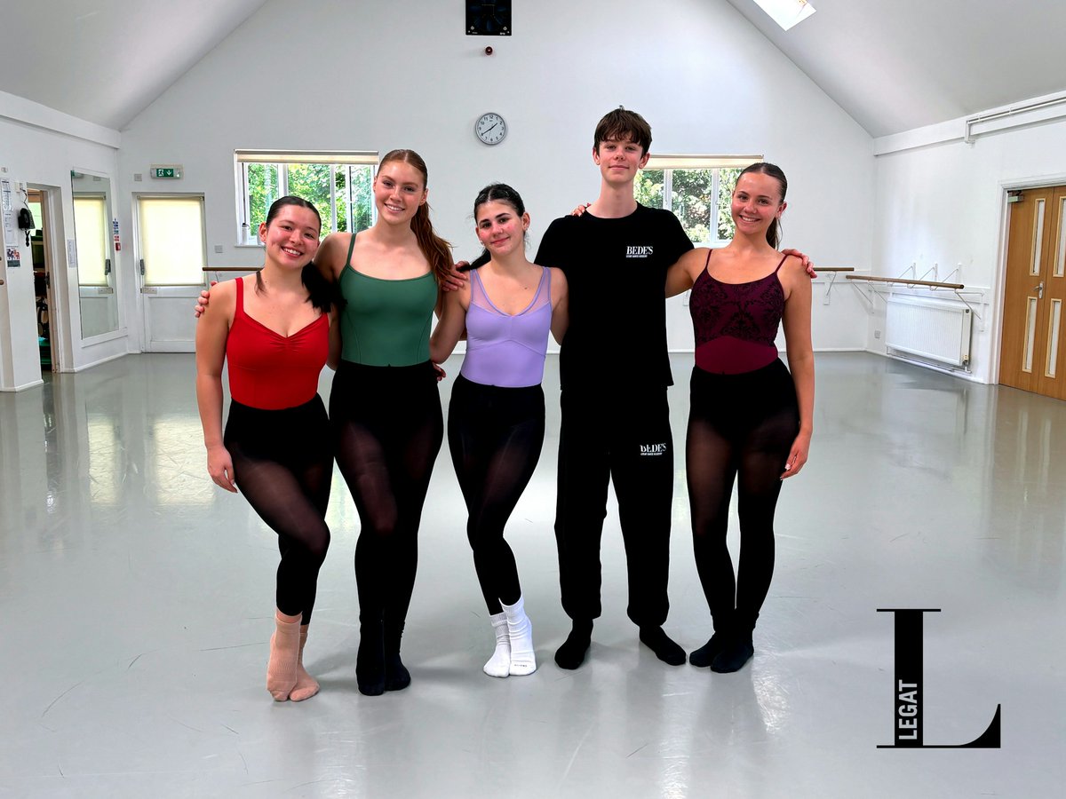 And another full day of exams for our dancers - this time it was the Legat students turn to film their Rambert grades exam. 👏 #bedesproud #danceexams @rambertgrades bedes.org/legat