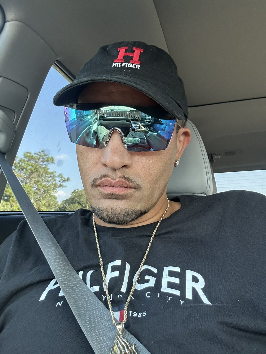 benzmoney (@drewthafoo) on Twitter photo 