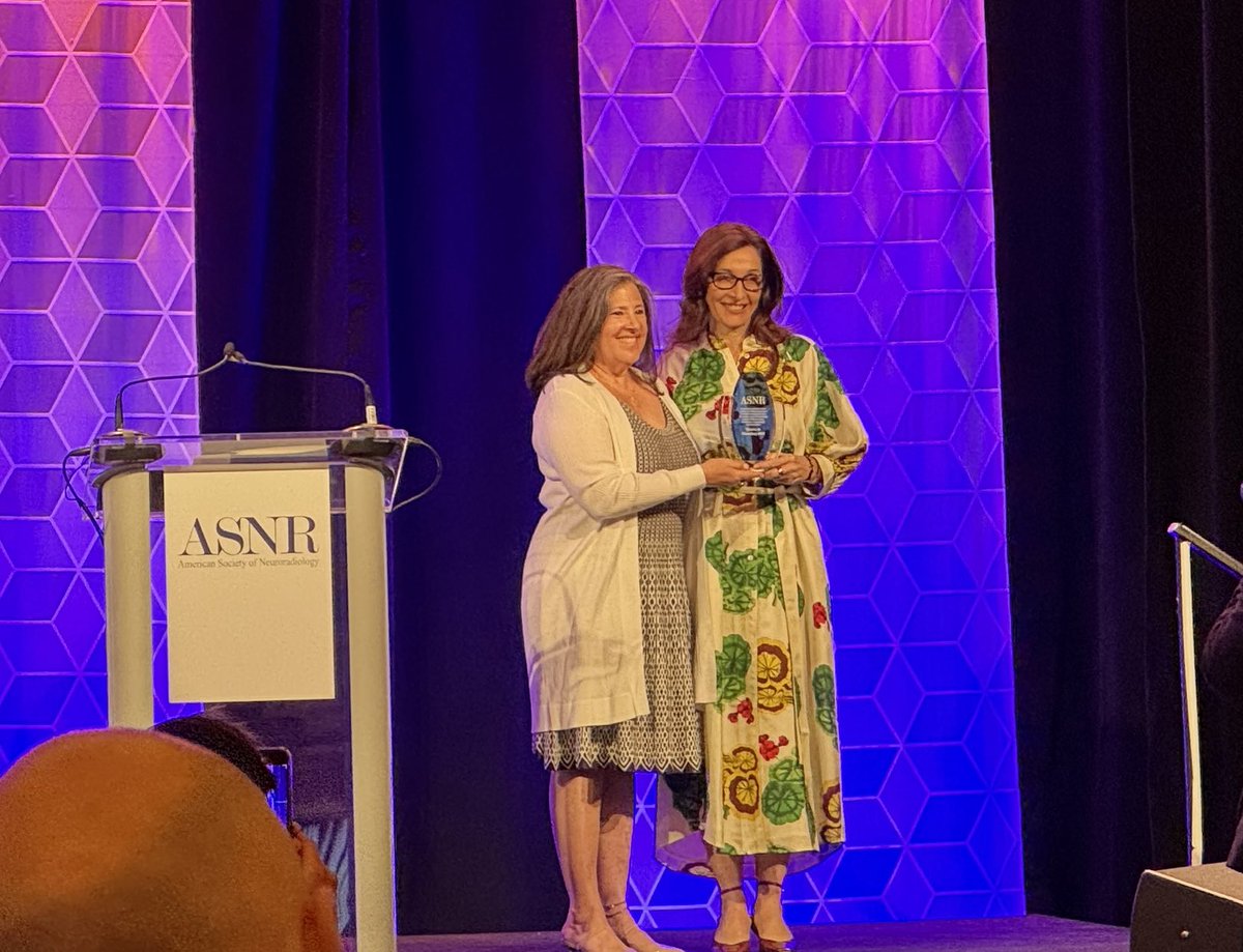 Yoshimi Anzai (@yoshimianzai) on Twitter photo Congratulations <a href="/CMGlastonbury/">Christine M Glastonbury, MD</a> for <a href="/TheASNR/">The American Society of Neuroradiology</a> outstanding educator award 🥇! You are an inspirational leader and exceptional educator. #ASNR24 <a href="/ErinSchwartzMD/">Erin Simon Schwartz, MD, FACR (she/her)</a> Congratulations <a href="/CMGlastonbury/">Christine M Glastonbury, MD</a> for <a href="/TheASNR/">The American Society of Neuroradiology</a> outstanding educator award 🥇! You are an inspirational leader and exceptional educator. #ASNR24 <a href="/ErinSchwartzMD/">Erin Simon Schwartz, MD, FACR (she/her)</a>