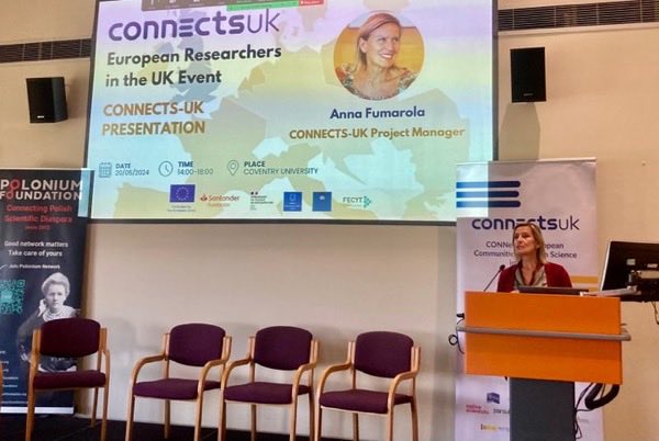 ⁦@annafumarola⁩ is now presenting CONNECTS-UK goals and activities to the audience in ⁦@covcampus⁩ for the European Researchers in the UK event