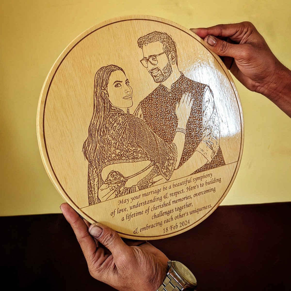Imagine your favorite wedding picture or another cherished memory engraved directly onto the warm, natural grain of wood. Order yours today. ❤️ #marriageanniversarygifts #personalizedgifts #woodenphotoframe #cherishedmemories #timelesslove #uniquepresent #woodgeek #woodgeekstore