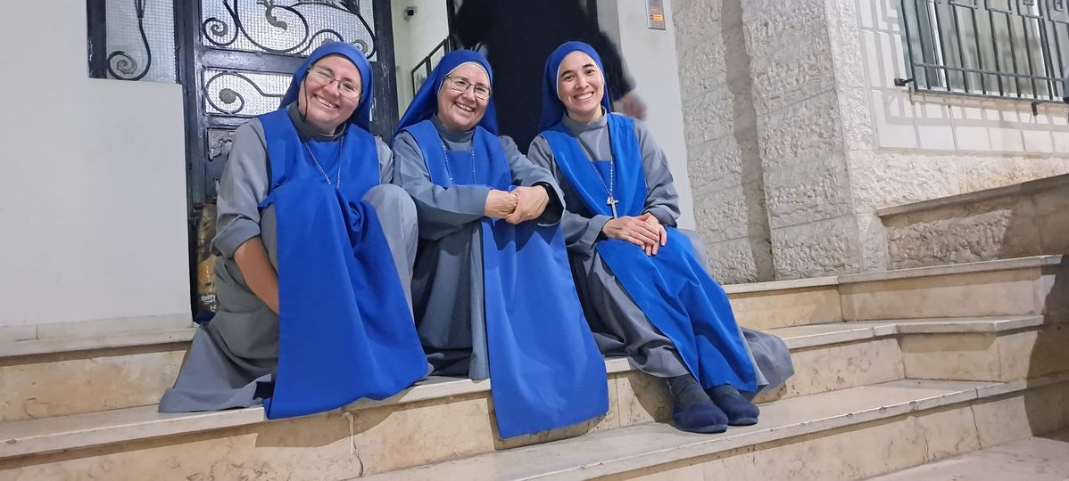 a Gaza nonostante tutto: suor María del Pilar, suor María del Perpetuo Socorro (sorelle peruviane) e suor María de las Maravillas de Jesús (📸 padre Gabriel Romanelli)