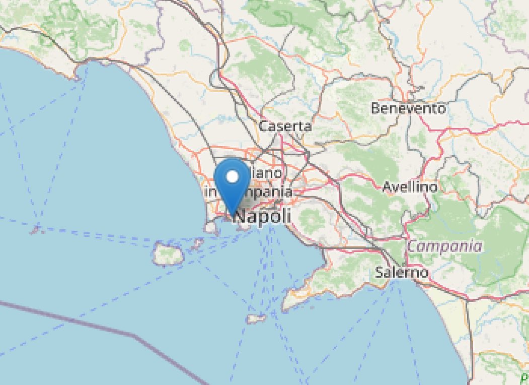 #Napoli, scosse #terremoto la più alta di magnitudo 4.4 registrata alle 20:10 nella zona #CampiFlegrei: pervenute alla sala operativa dei #vigilidelfuoco alcune segnalazioni per crepe e caduta cornicioni in edifici. Squadre sul territorio per verifiche [#20maggio 20:40]