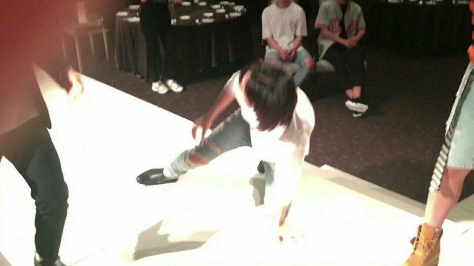 kay 🪄 (@_borahoe_) on Twitter photo 