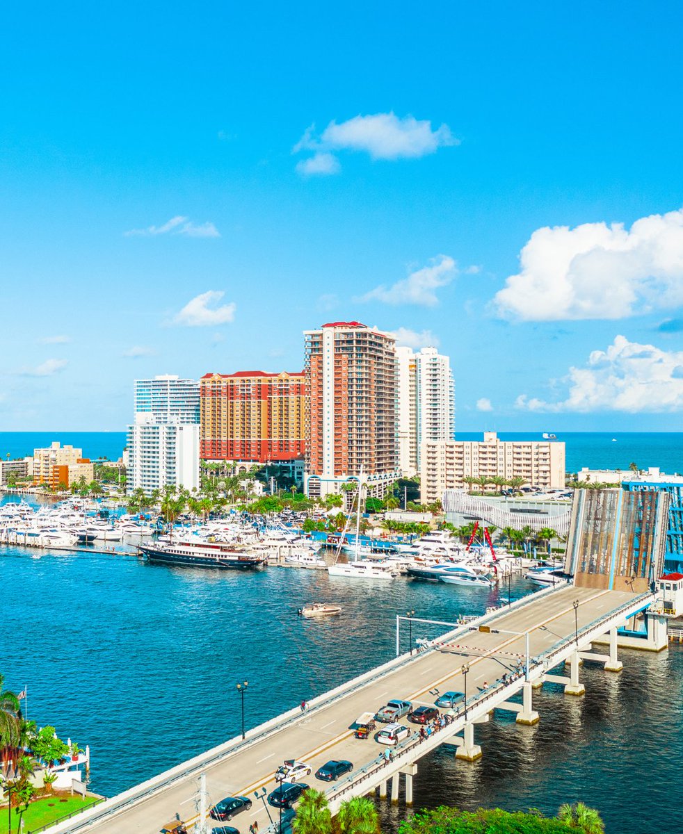 🤩 Find superb places to stay that offer spa-tacular services, luxury amenities, and easy access to airports, cruise lines, and the beach. 📍: Fort Lauderdale #visitlauderdale #fortlauderdale