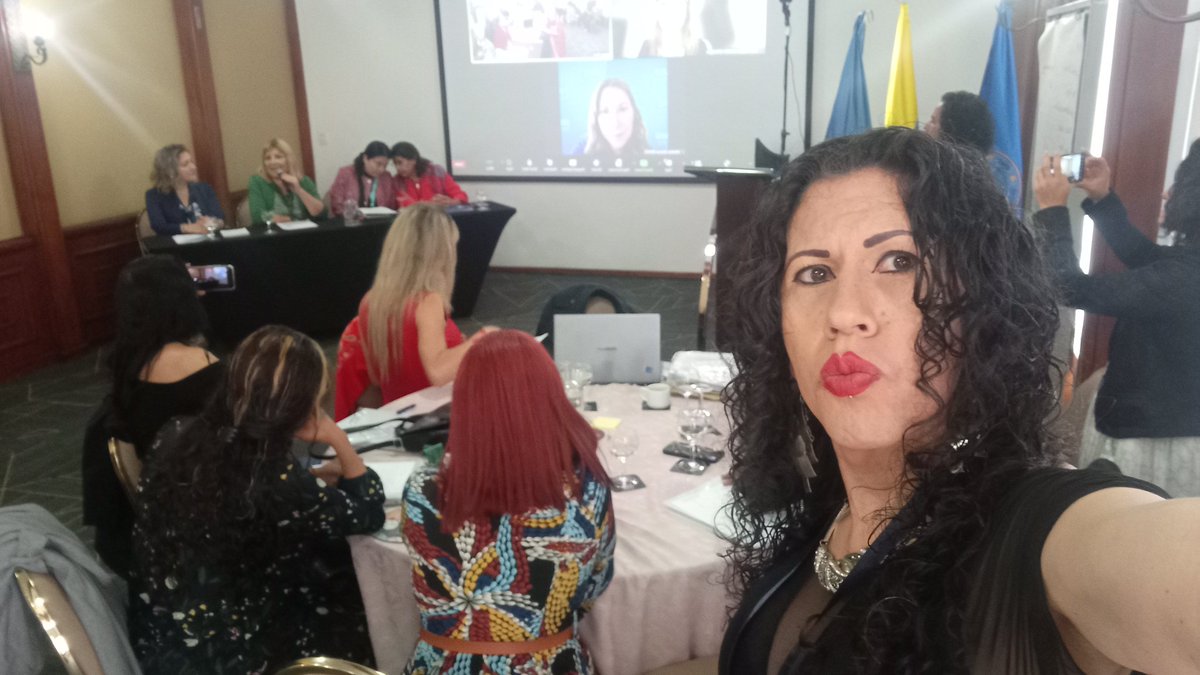 @CorinaKarina3 presidenta de #AsociacionALFIL  🏳️‍⚧️🇪🇨 participó junto a las referentes nacionales de @REDLACTRANS en taller de capacitación de Prevención Combinada del #VIH en #Colombia, Mayo 16 y 17, 2024.