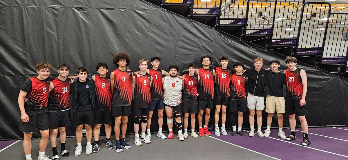 First IHSA regional win in program history tonight.
#Future'sBright
<a href="/HuntleyHS/">HuntleyHS</a> 
@huntl