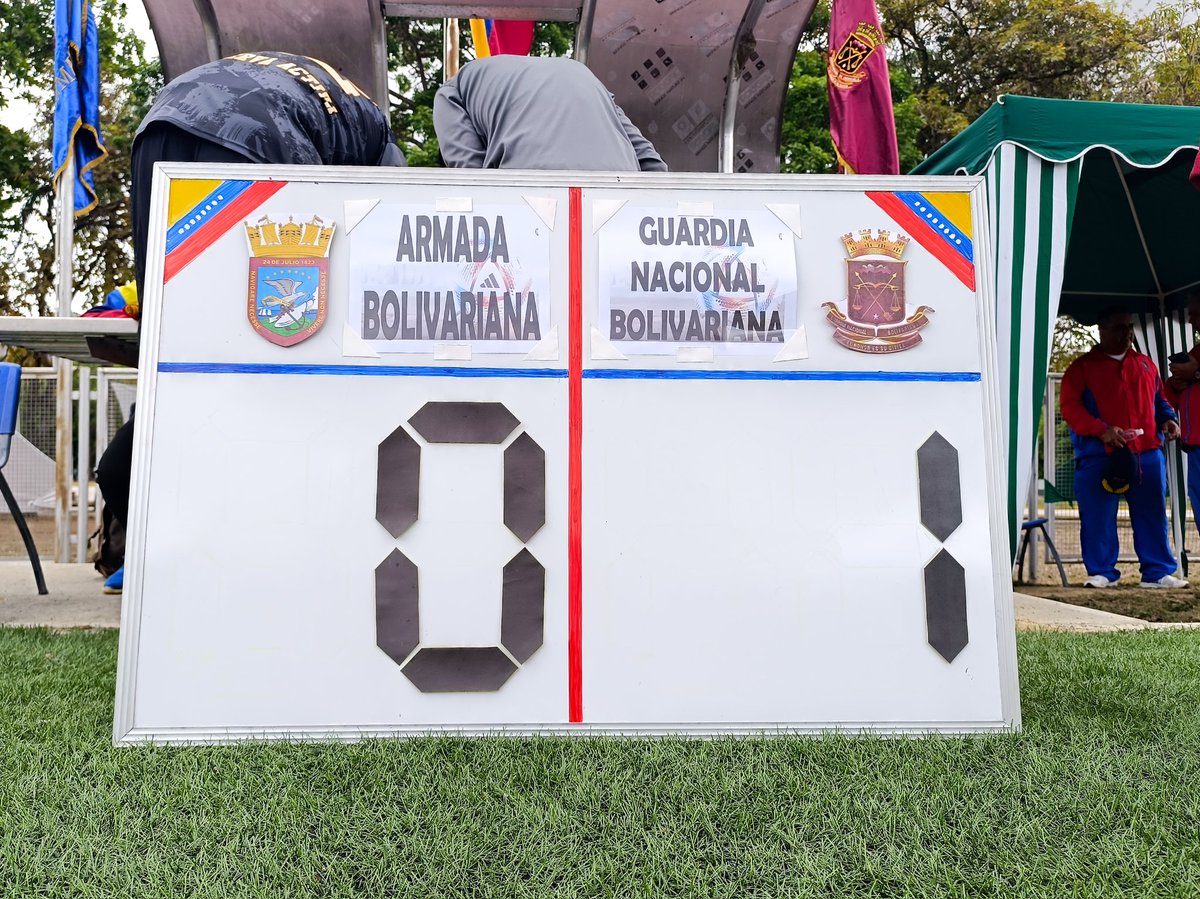 ⚽ #DeInterés || Se dió inicio a la hexagonal de fútbol con el primer juego llevado a cabo por los componentes de la Armada Nacional Bolivariana y Guardia Nacional Bolivariana, quedando 1 a 0 a favor de la GNB. #ConcienciaPatriótica #20May