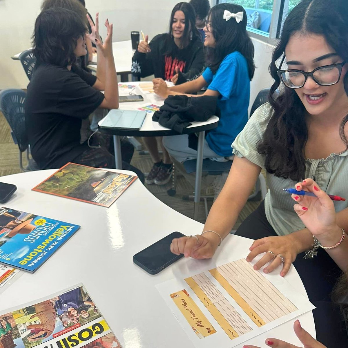 Anne Frank IA tweet media