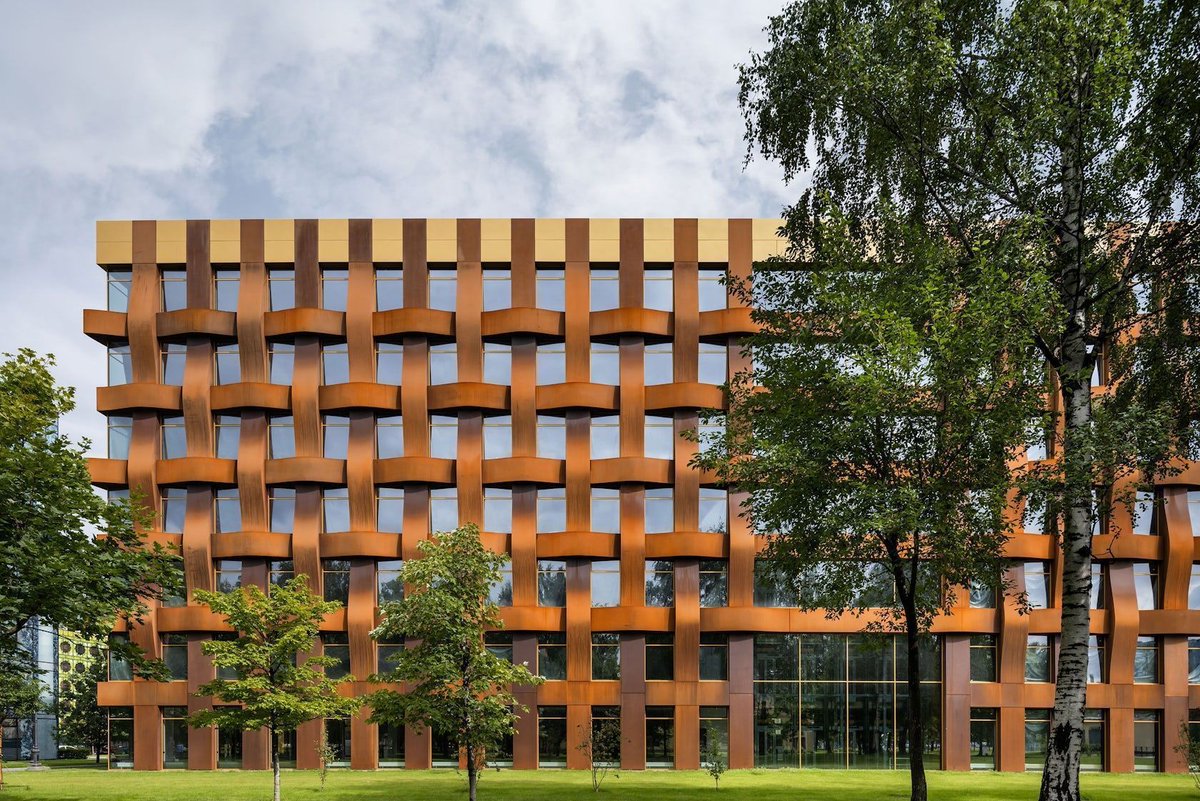 15 Best Architecture Firms in Germany The spirit of the Bauhaus lives on in Germany’s contemporary architecture➕ these masters continue to build on the legacy of their forebearers. architizer.com/blog/inspirati… @architizer TCHOBAN VOSS Architekten Ferrum 1, Saint Petersburg, Russia