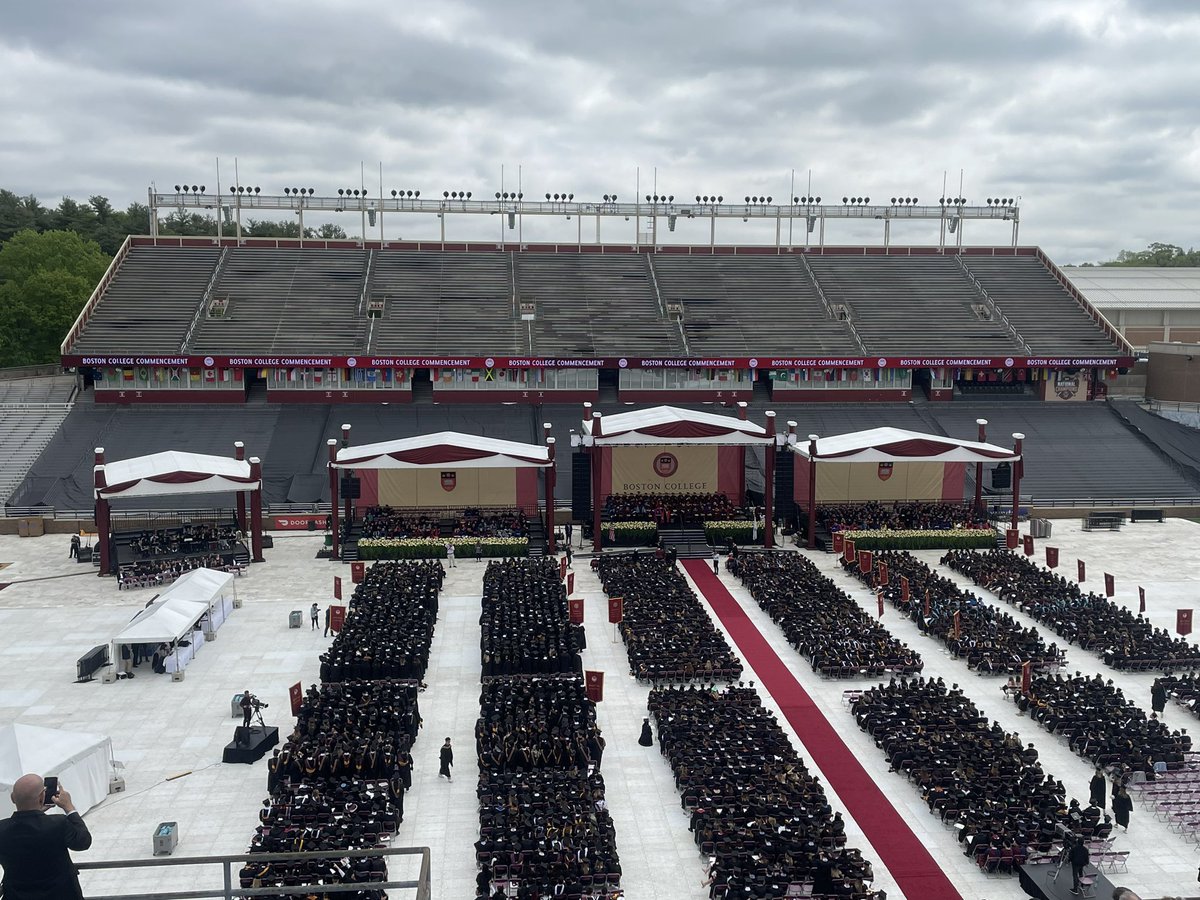 Coach_jyroy's tweet photo. Congrats to my daughter Gaby Roy on graduating from Boston College! #ProudDad https://t.co/BxIZGmDAtW