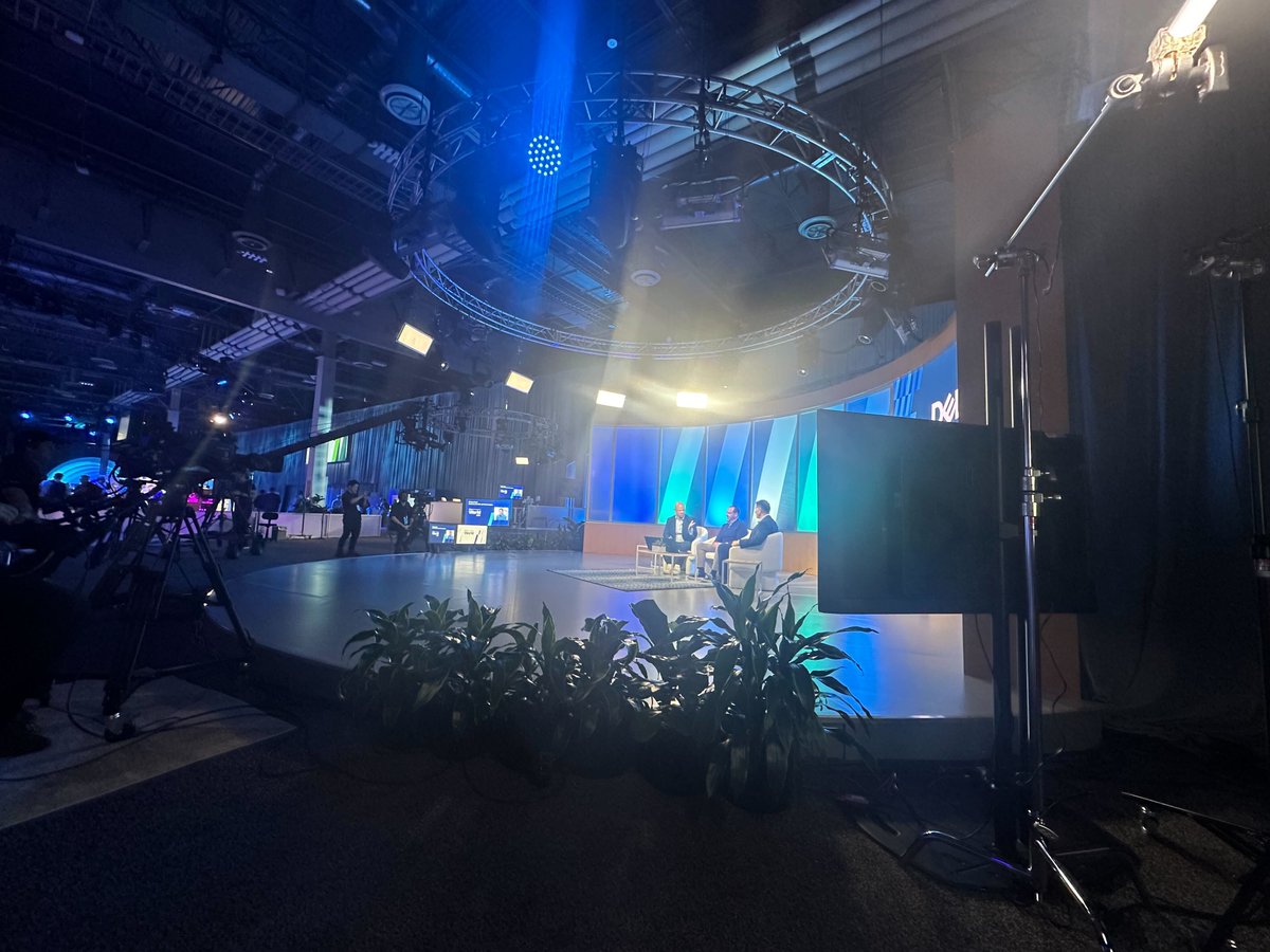 Six Five Media tweet media