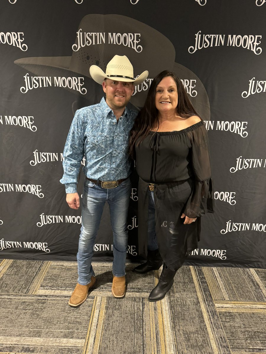 Seeing my fave @JustinColeMoore Friday night ❤️❤️@JRTheHandler