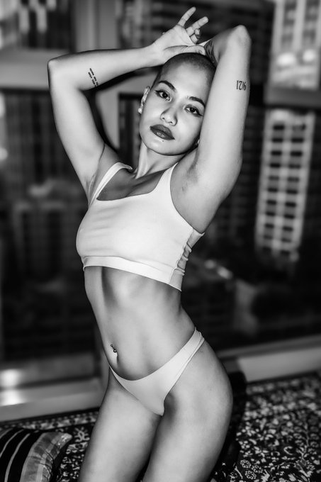 https://t.co/TDFbfQEWsc  #emmarouge #rouge #model #contentcreator #photooftheday  #imageoftheday #asianbaddie<a href="/tag/emmarouge"class="tags">#emmarouge</a><a href="/tag/rouge"class="tags">#rouge</a><a href="/tag/model"class="tags">#model</a><a href="/tag/photooftheday"class="tags"><span>#photooftheday</span></a><a href="/tag/black"class="tags"><span>#black</span></a><a href="/tag/asian"class="tags"><span>#asian</span></a><a href="/tag/blacknwhite"class="tags"><span>#blacknwhite</span></a><a href="/tag/camgirl"class="tags"><span>#camgirl</span></a>