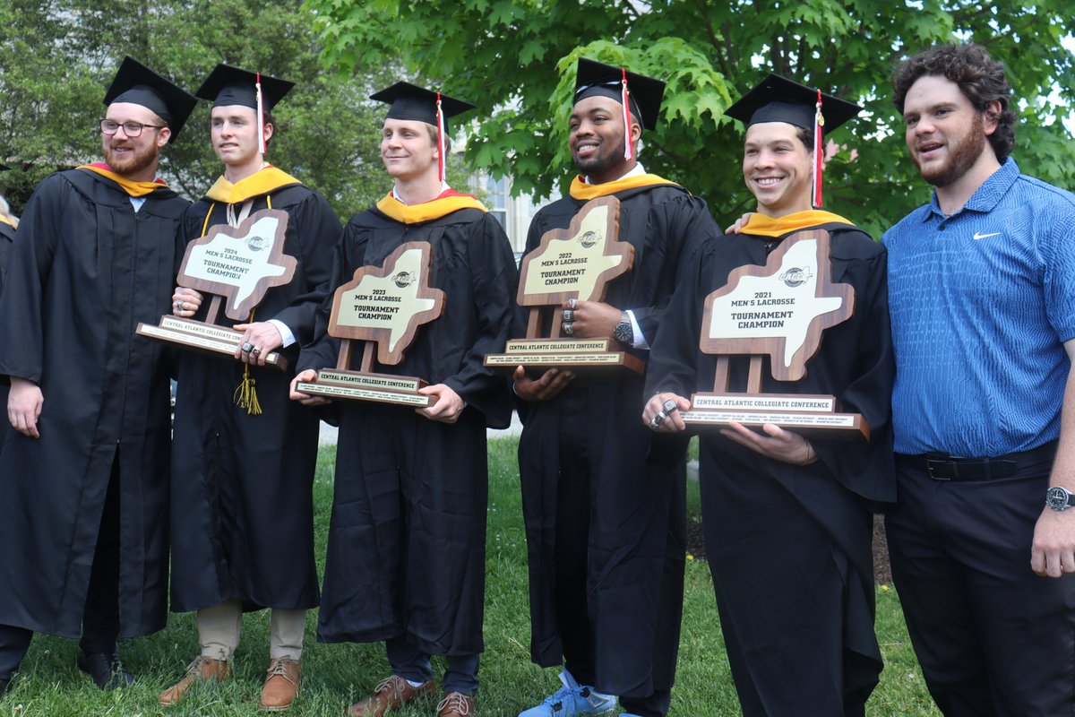 Chestnut Hill College tweet media