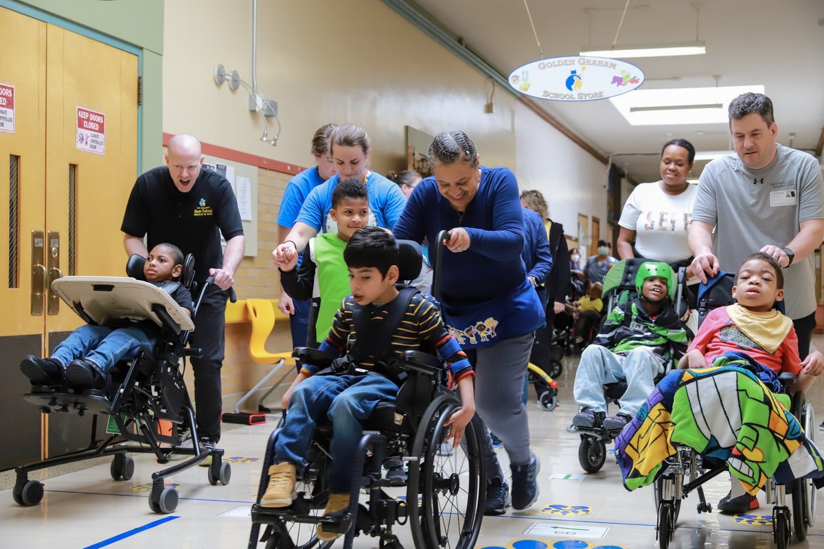 Baer students showed off their skills with Physical Therapy support in the annual Baerathlon. Shulman Rogers and League of Dreams were a great support! 
#BaerStrong #BCPSS @BaltCitySchools
@SwintonBuck