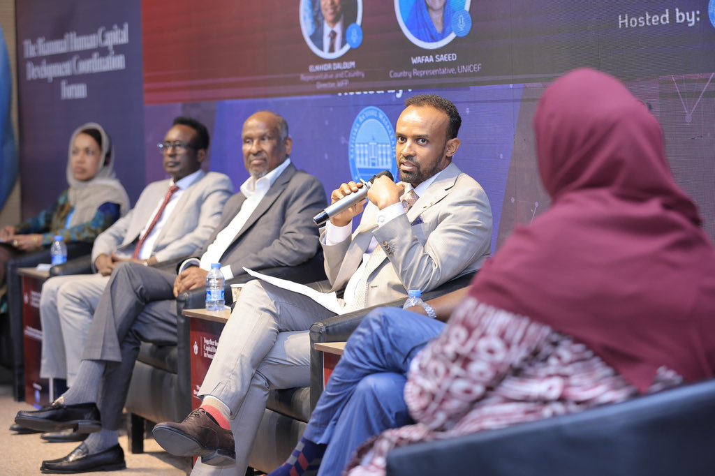 During the Biannual Human Capital Development Forum held in Mogadishu, the Director General of the @NBS_Somalia, @SharmarkeFarah, emphasized the crucial role of data in the nation's development. 1/2