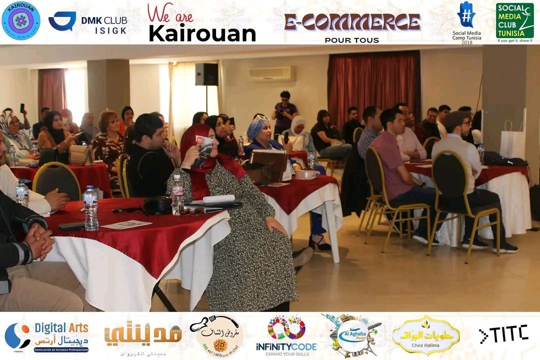 نادي الإعلام الاجتماعي تونس tweet media