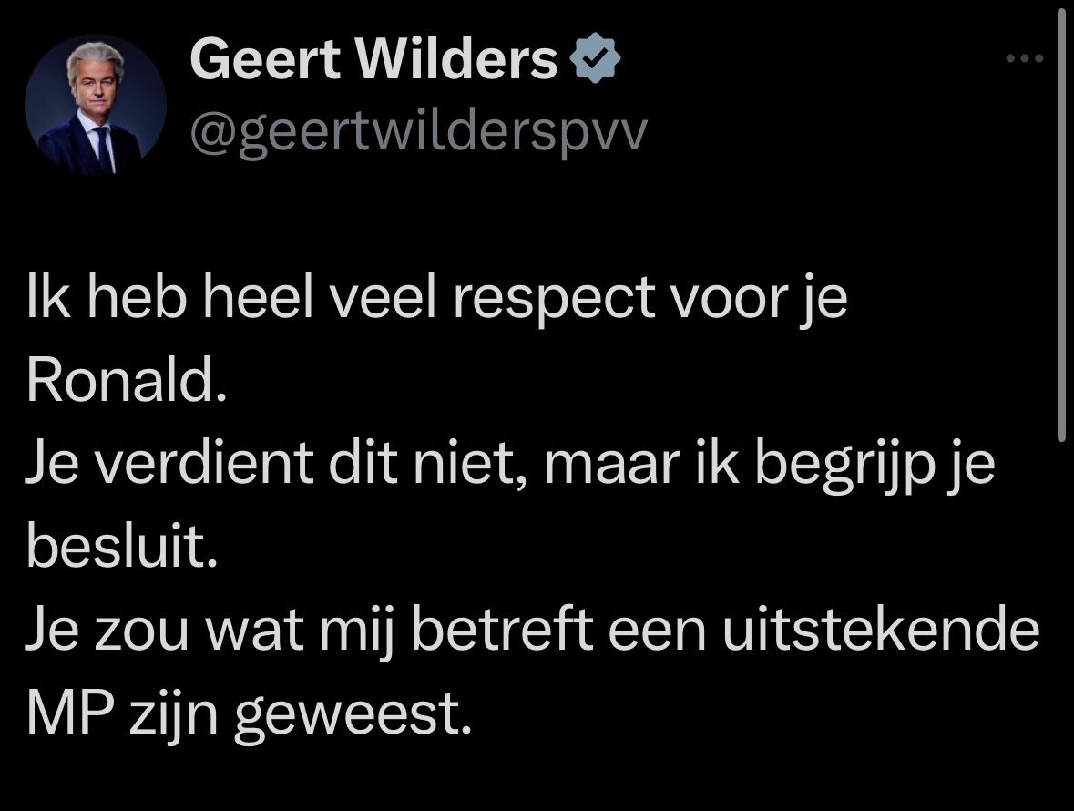 Moet de opportunist Ronald Plasterk vandaag al zijn wonden likken, geeft Geert Wilders hem ook nog eens de doodskus.