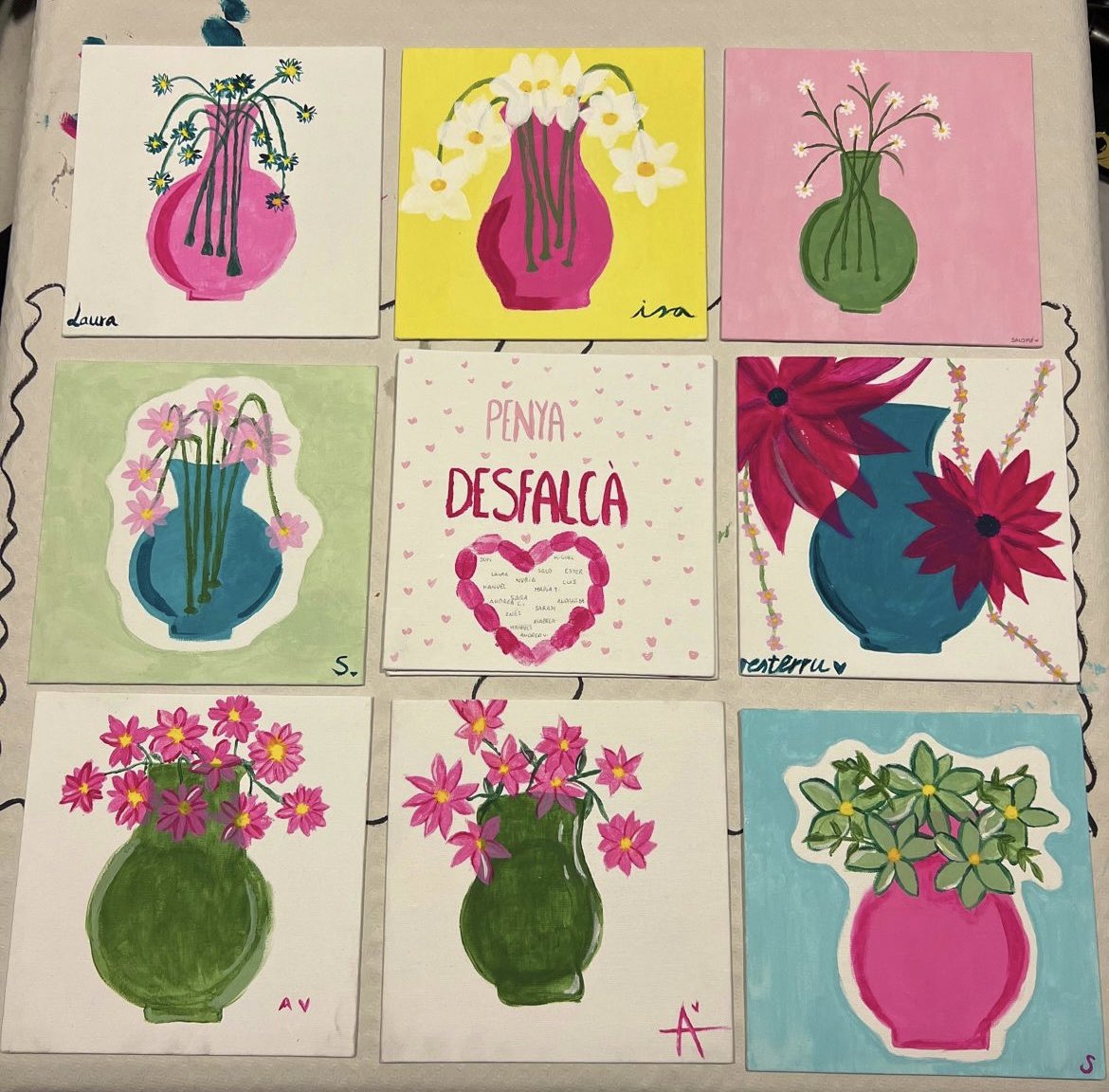 mariatomaspes's tweet photo. Cumplí una de mis ideas que tenía para hacer crecer Tulipà estudi. Organicé el primer "Wine &amp; paint" para mis amigas. Fue toda una experiencia y todas sacaron su parte más artística. ¡Tengo unas amigas que son unas artistas! 👩🏼‍🎨🎀🪩🕺🏼@tulipaestudi____

https://t.co/IDe6hleZla https://t.co/inWhV0wF3g