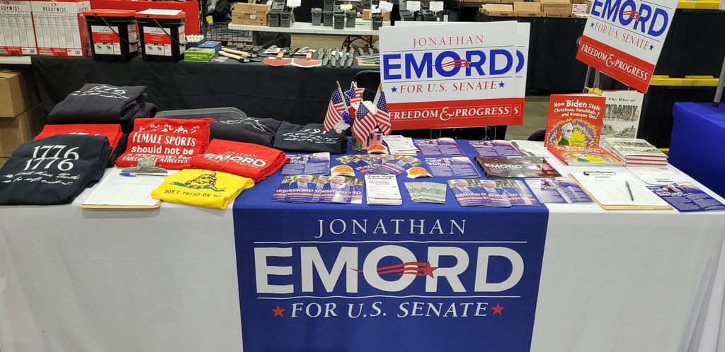 Our volunteers were out in force at the Richmond Gunshow this weekend! It was encouraging to hear so many people have already voted for us or plan to vote early — if you haven’t, make a plan and go vote!