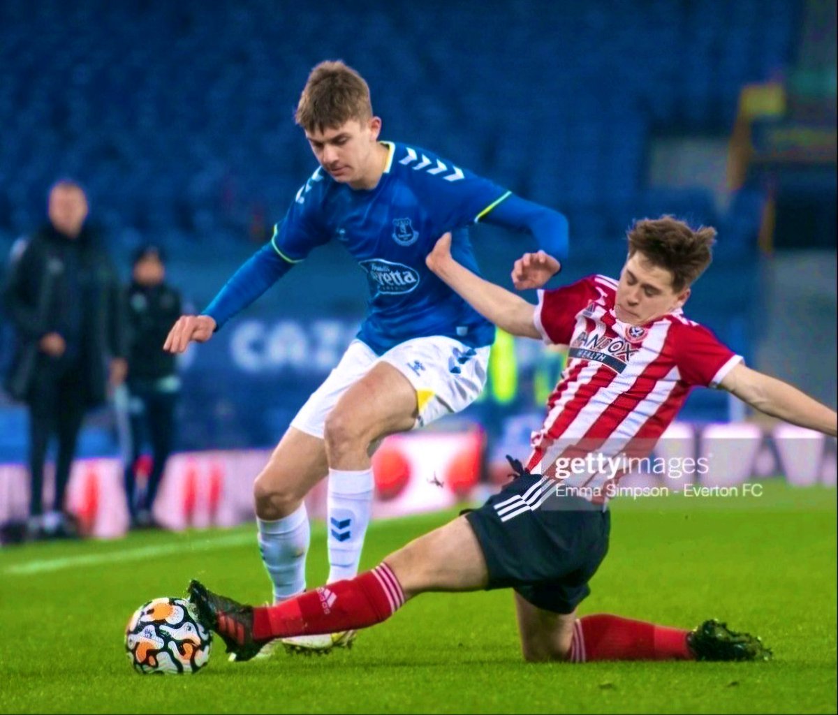 FreeAgentsFC's tweet photo. Name: Tom Angell
Age: 20
Position: LB | LWB
Location: South Yorks (willing to travel)
Previous Clubs: Sheffield United Academy U15's - U18's Scholarship, Sheffield United U21s Professional contract,
Bradford Park Avenue 12 appearances National League North (Youth loan)
Spennymoor Town 5 appearances National League North (Youth loan), Basford United

Level looking for: Step 3 or above