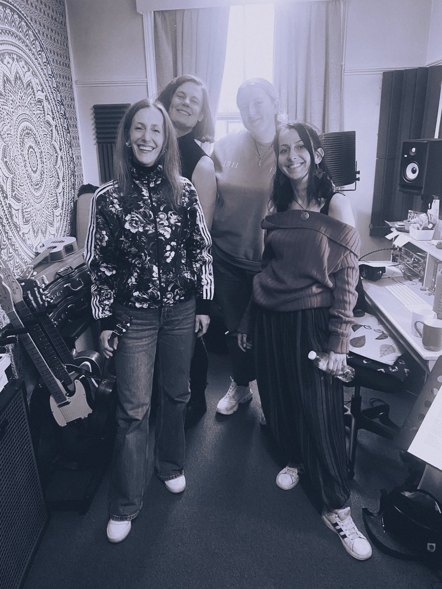 Live Now Play Later tweet media