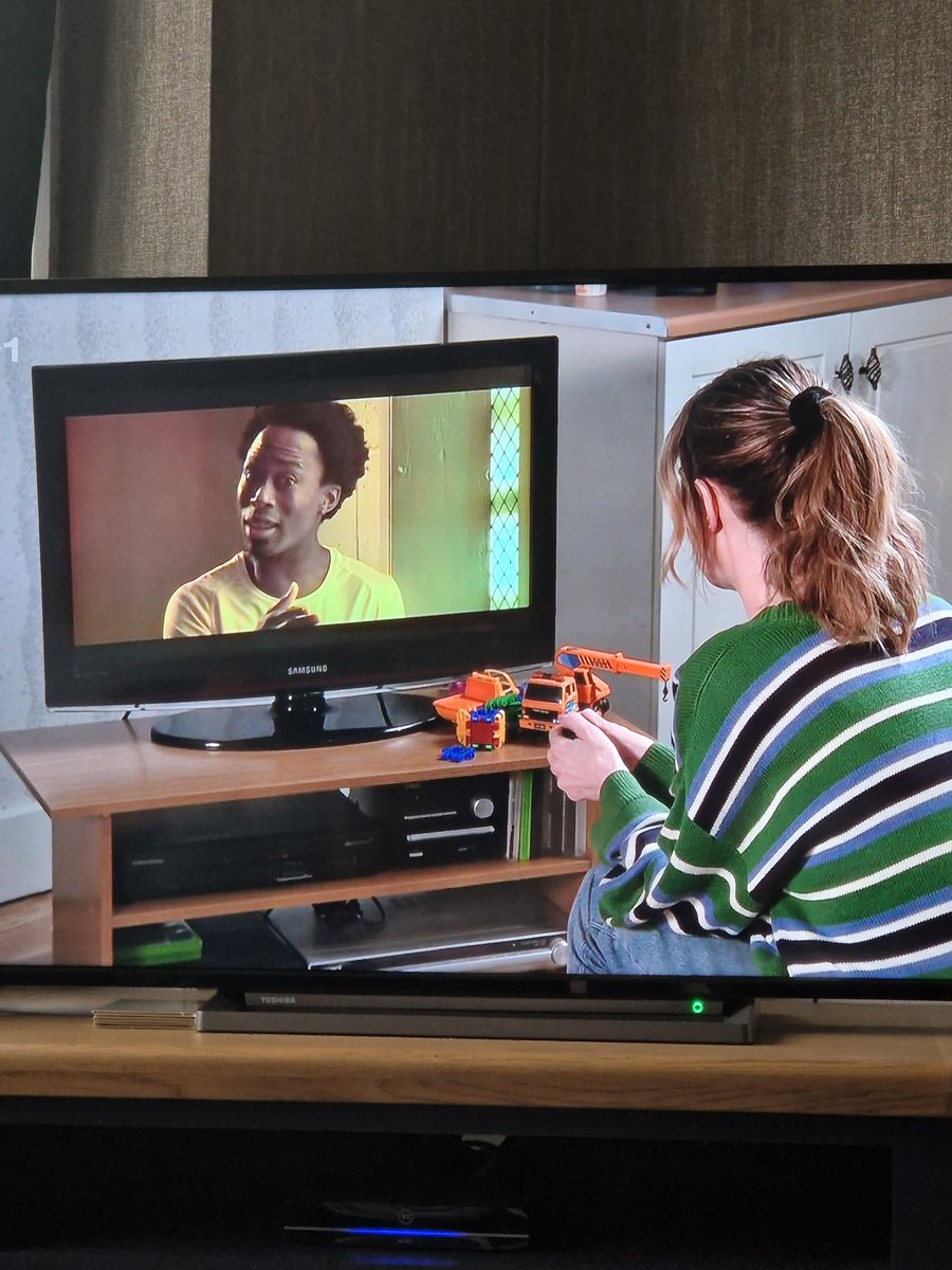 <a href="/AdesolaAyodeji8/">Adesola Ayodeji</a> absolutely smashed it tonight on <a href="/itvcorrie/">Coronation Street</a> 

Well done! 🙌