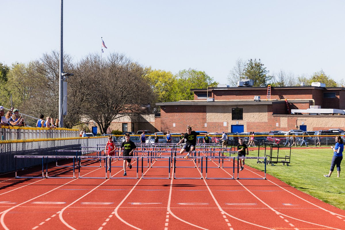 Go World Academy Northstars!!!
Learn more about World Academy's athletic programs here: worldacademynh.com/about-the-scho…
#sports #trackandfield #middleschool #Spring