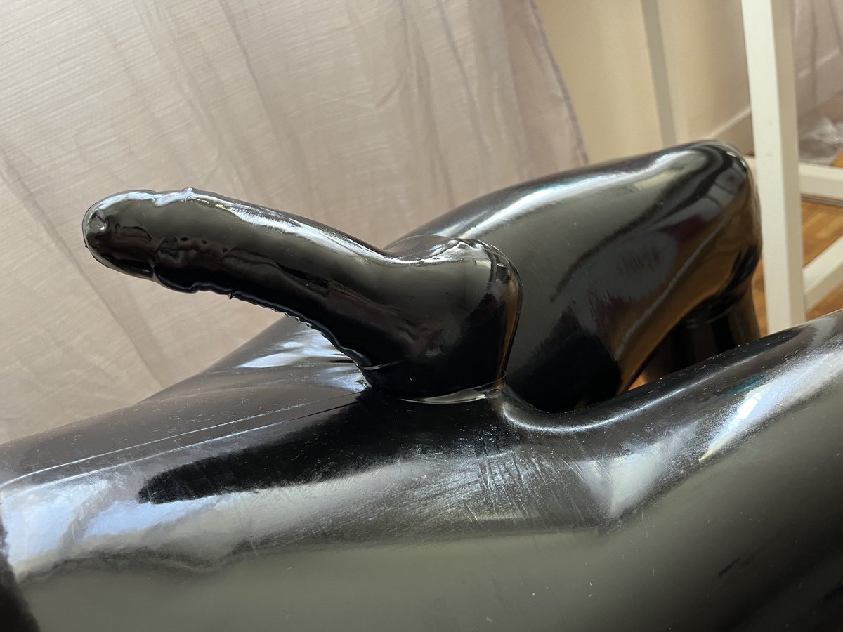 latexlover tweet media