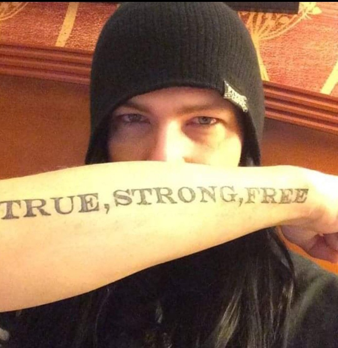 Beautiful pic of Todd @todddammitkerns showing his inspirational tattoo ♥ Credit to photo owner📷 #ToddKerns #Superstar #multitalented #inspirational #tattoo #art