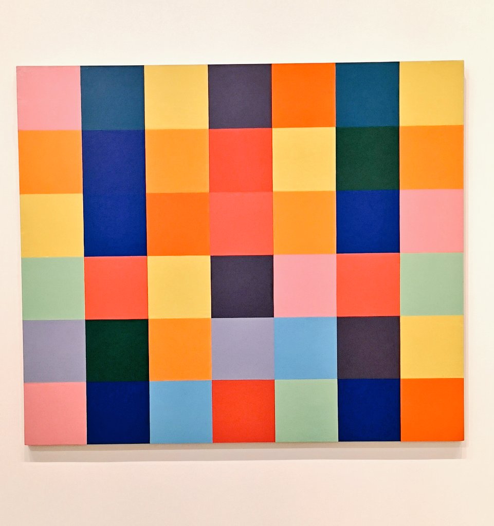 This #ellsworthKelly painting always reminded me jit.noise #max object, when I'm teaching and illustrating it. Always.